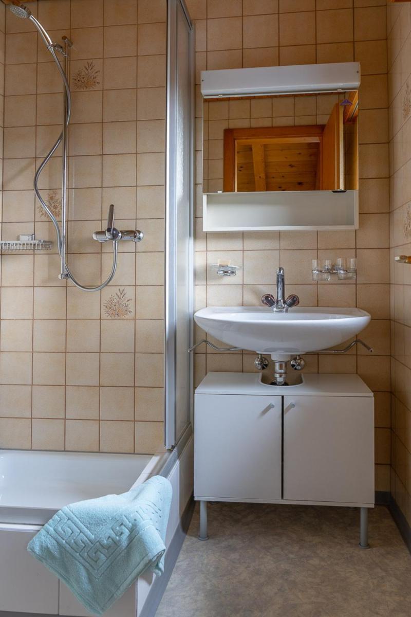 Chrona Bed & Breakfast Jenaz Pokój zdjęcie
